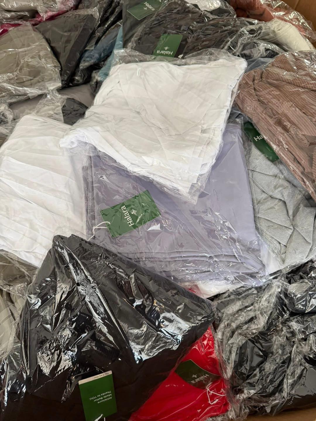 Halara Wholesale Clothing Pallet – Brand New Fashion For Sale - Image 10