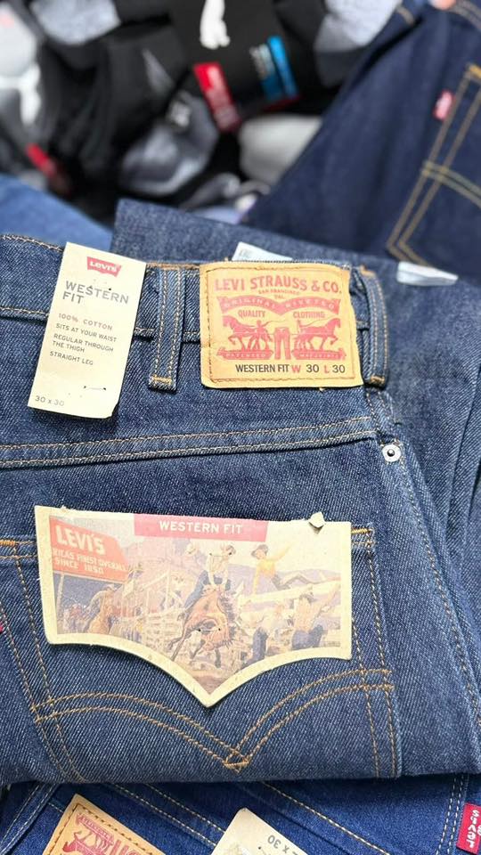 Wholesale Levi Jean Clothings Pallets - Image 10